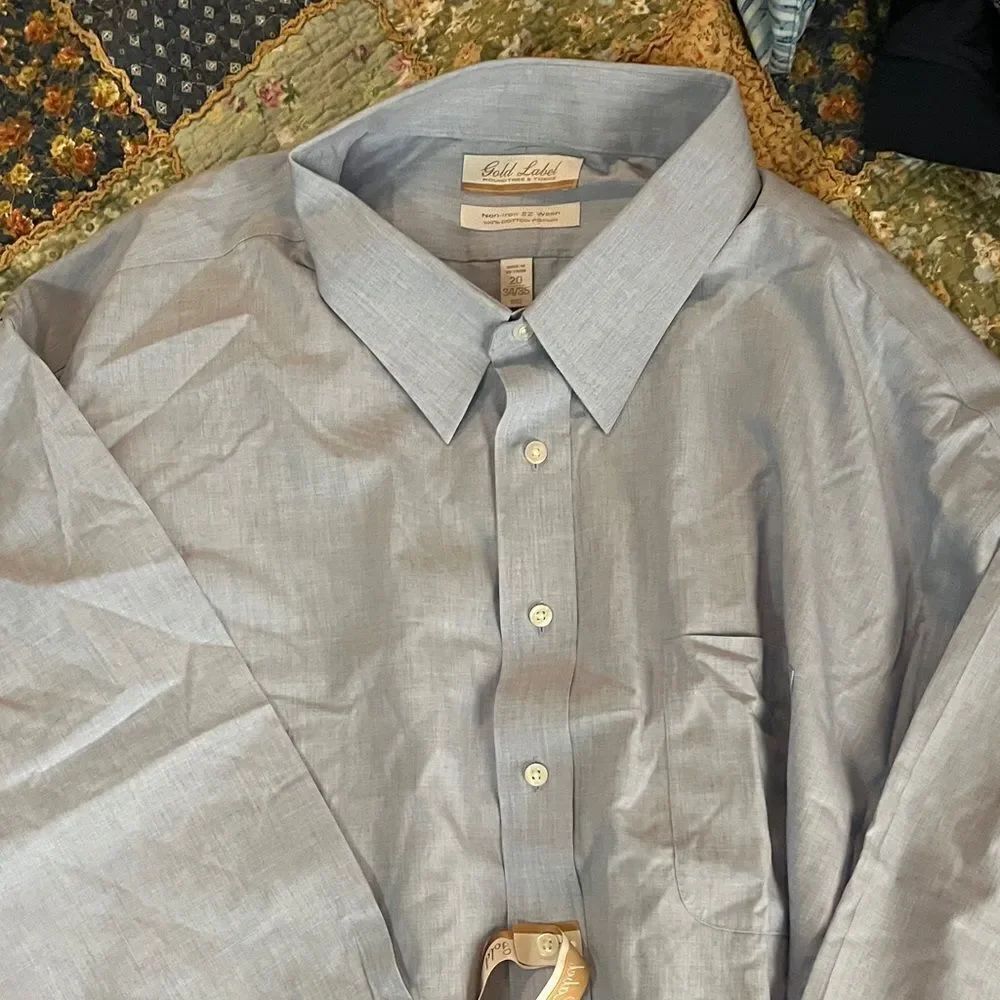 Roundtree and Yorke dress shirt